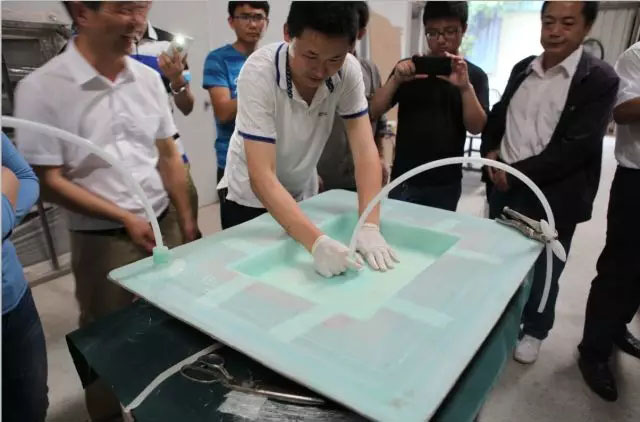 廣東博皓致力于幫助客戶成長，為客戶創(chuàng)造價值，開辦培訓(xùn)班，不遺余力地和他們一起投身到行業(yè)交流互惠的活動之中
