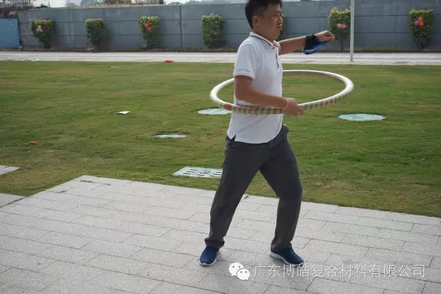 堅(jiān)韌不拔展雄風(fēng)，團(tuán)結(jié)協(xié)作顯氣魄--熱烈慶祝博皓首屆運(yùn)動(dòng)會隆重召開